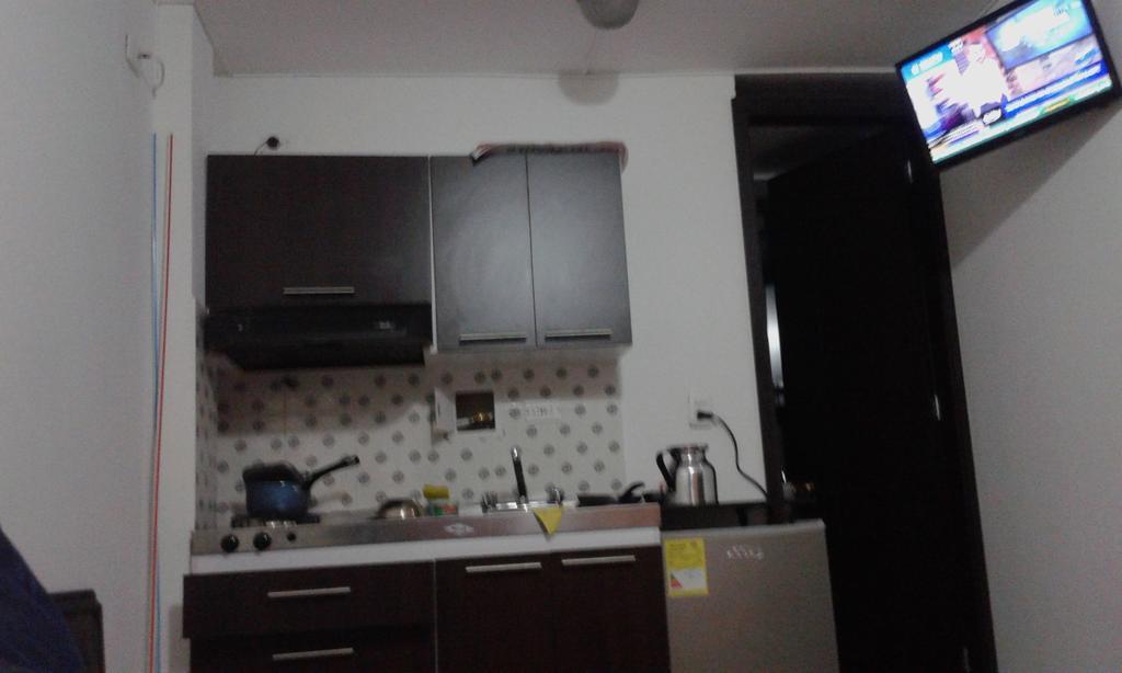 Apartaestudios El Cable Манисалес Экстерьер фото
